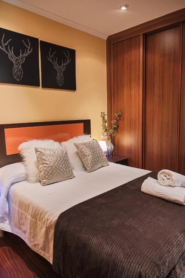 Peregrina Pension 1 O Pedrouzo Room photo